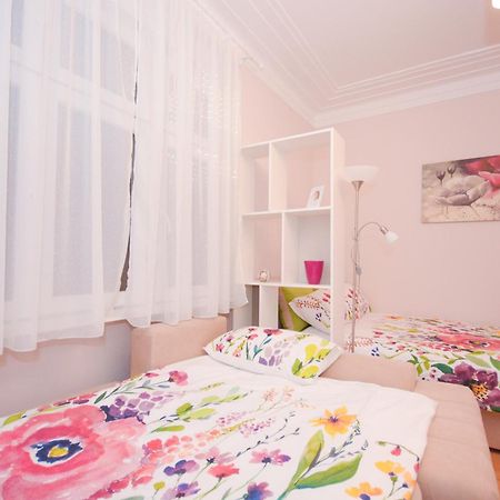Apartment Mina Белград Экстерьер фото